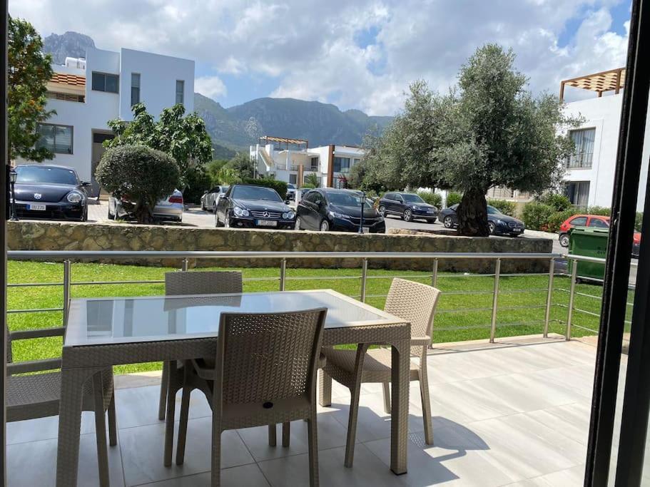 Girne/Zeytinlik 2+1 Muhtesem Terasli Daire Exterior foto